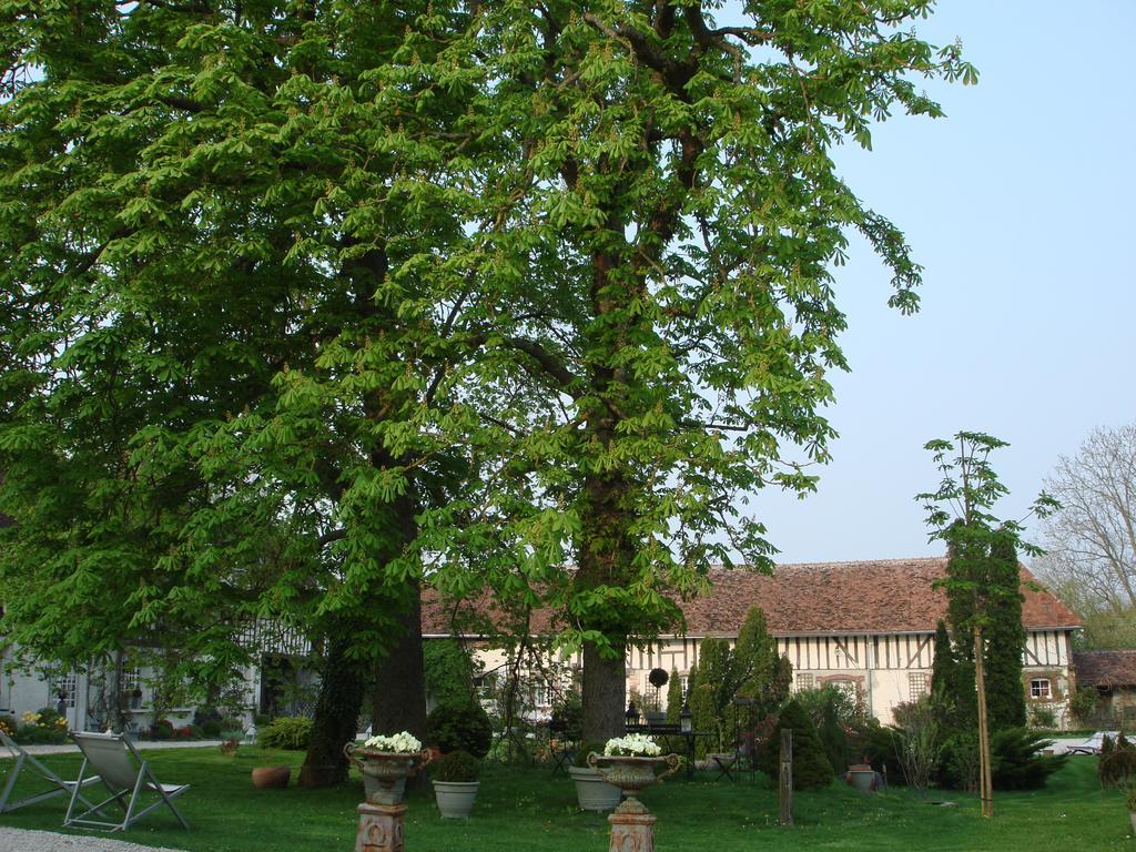 Domaine De La Creuse Bed and Breakfast Moussey  Exterior foto
