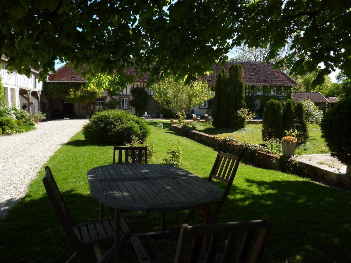 Domaine De La Creuse Bed and Breakfast Moussey  Exterior foto